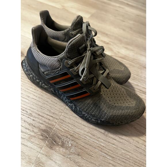 Men’s Adidas UltraBoost DNA Digital Camo - Legend Earth - Picture 2 of 10